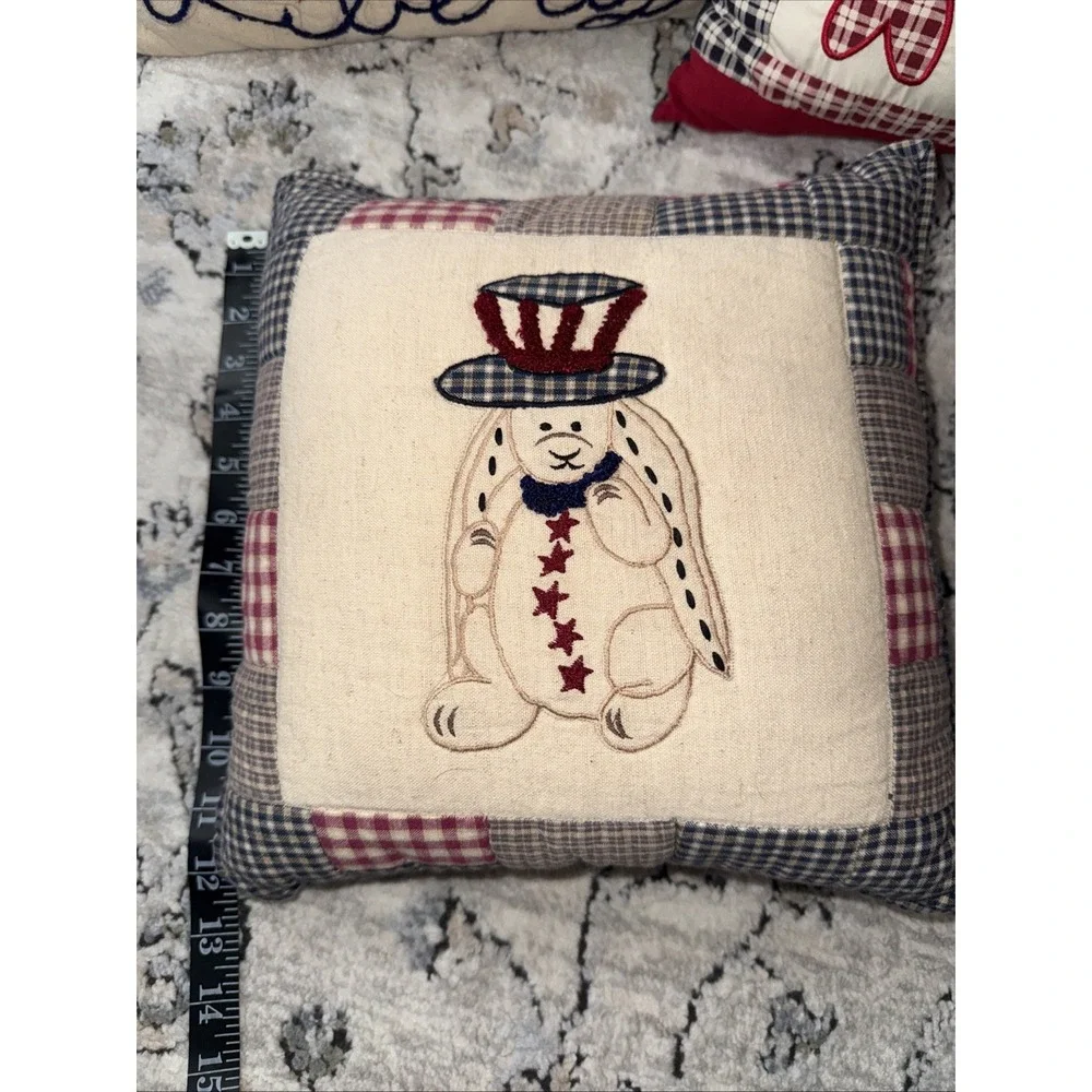 Set of 3 Patriotic American Themed Pillows Decorative Primitive Cottage USA Flag